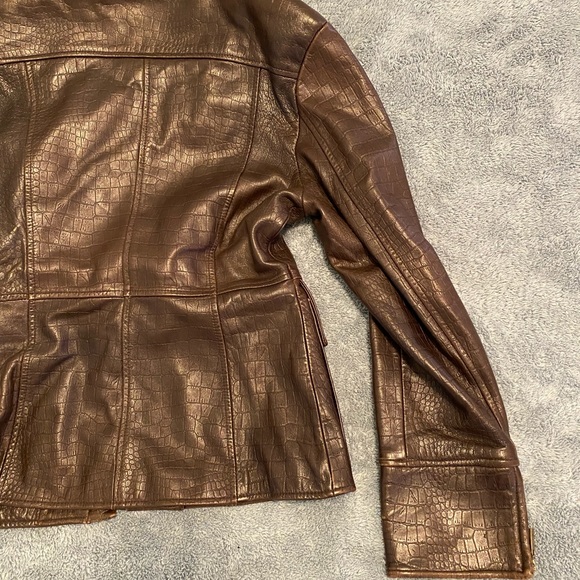 100% Brown leather jacket - Picture 6 of 9